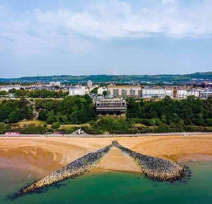 Lepine- Holiday Apartment In Sunny 福克斯通 外观 照片